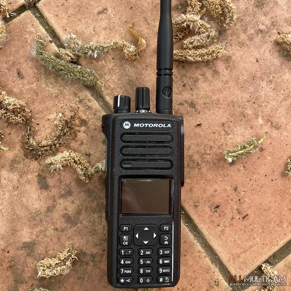 Сто лет на связи портативные радиостанции Motorola