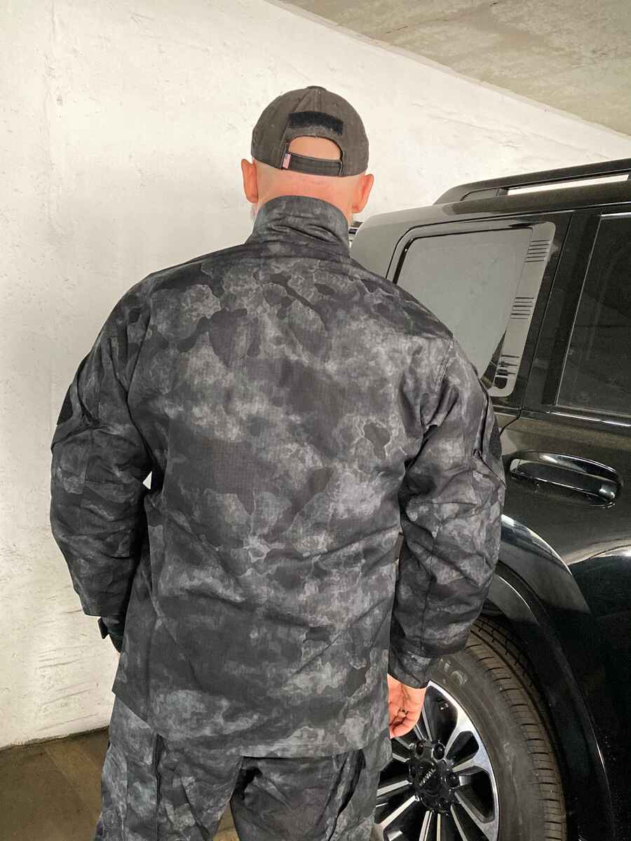 Фактура RipStop делает ткань более легкой и одновременно прочной