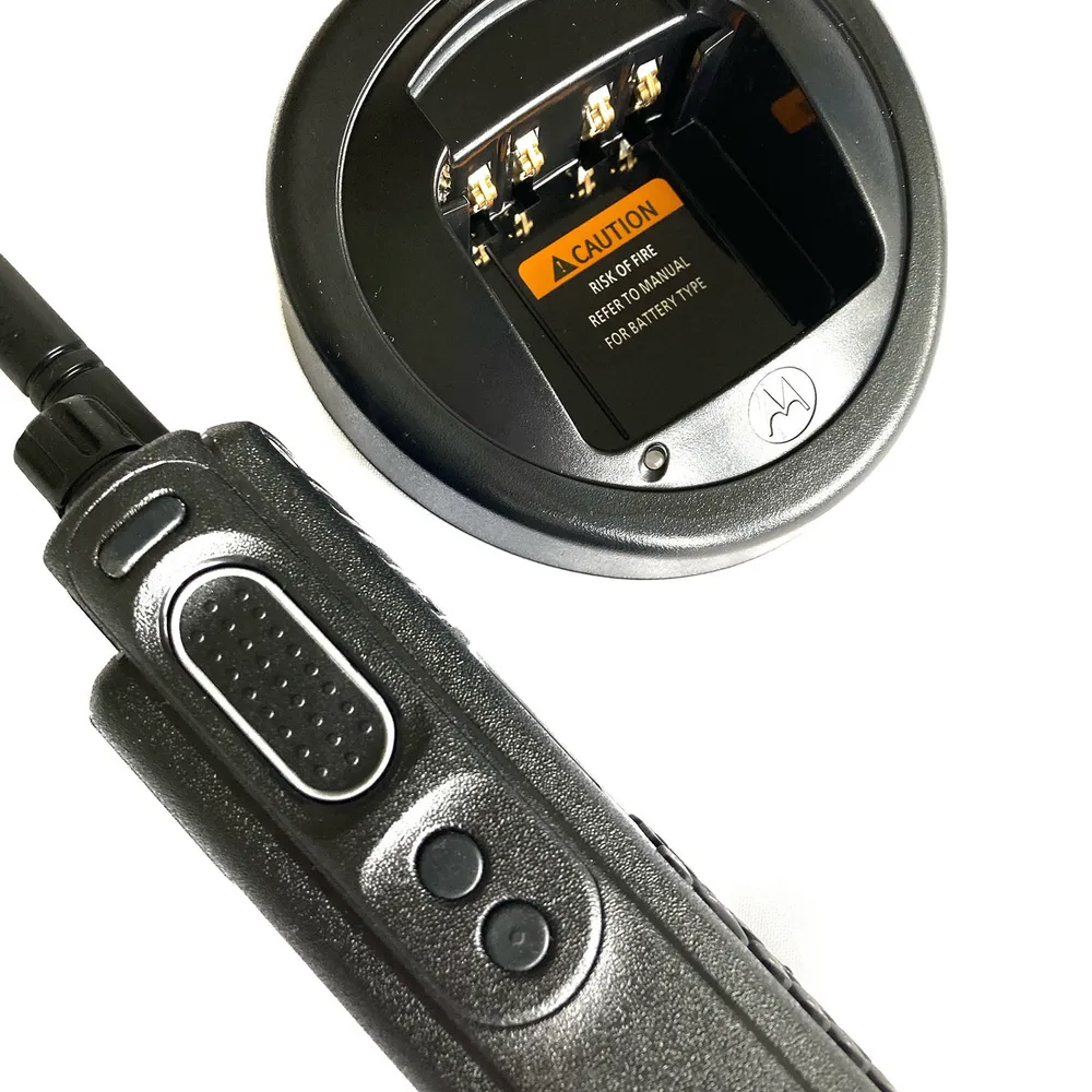 Портативная радиостанция VHF DP4801 E Motorola