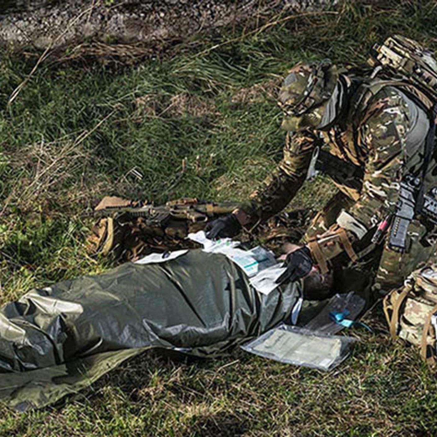 Оказание помощи в условиях боевых действий | Проведение декомпрессии
