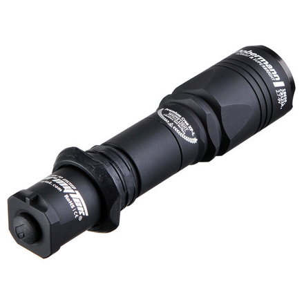 Тактический фонарь Dobermann XP-L Armytek