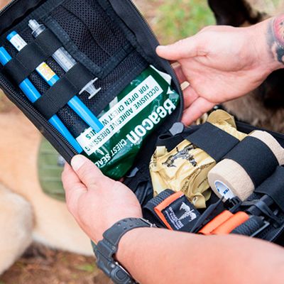 Тактический подсумок с медицинским комплектом K9 Handler Tactical Medical Solutions | Военторг ALLMULTICAM 