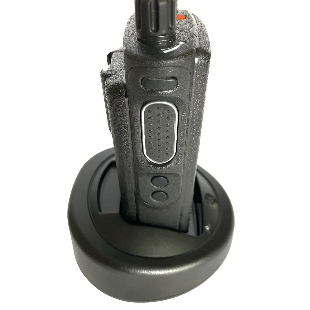 Портативная радиостанция VHF DP4800 E Motorola