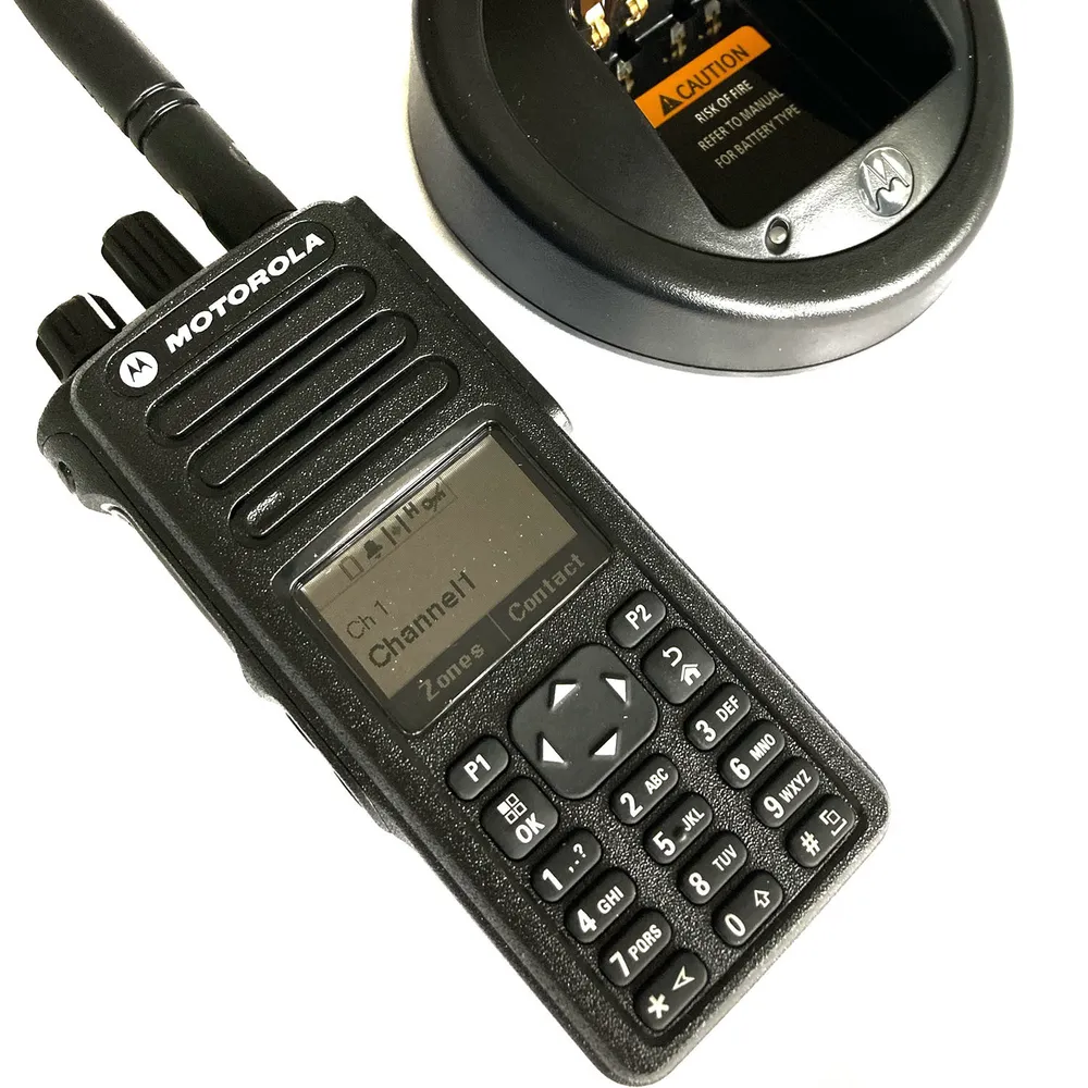 Портативная радиостанция VHF DP4801 E Motorola
