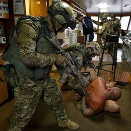 Наручники | Военное снаряжение