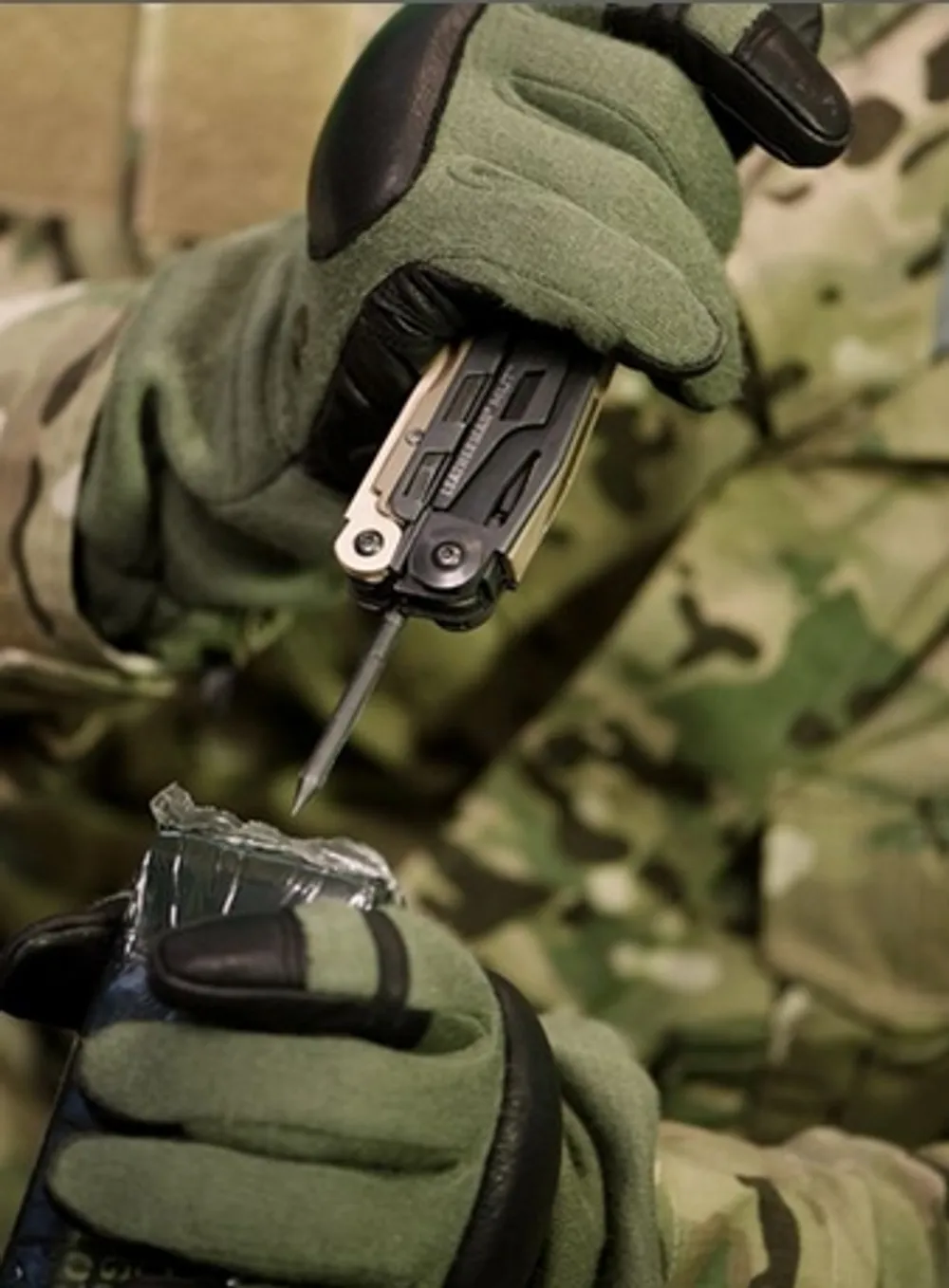 Мультитул Leatherman MUT EOD