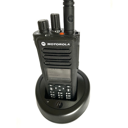 Портативная радиостанция VHF DP4800 E Motorola