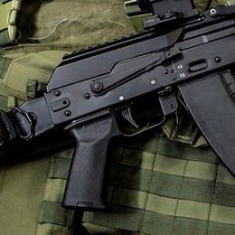 Пистолетные рукоятки | Тюнинг АК (автомата Калашникова)